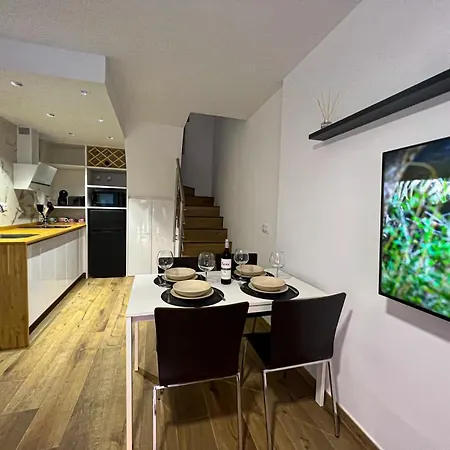 En Cala Manzanera Lejlighed